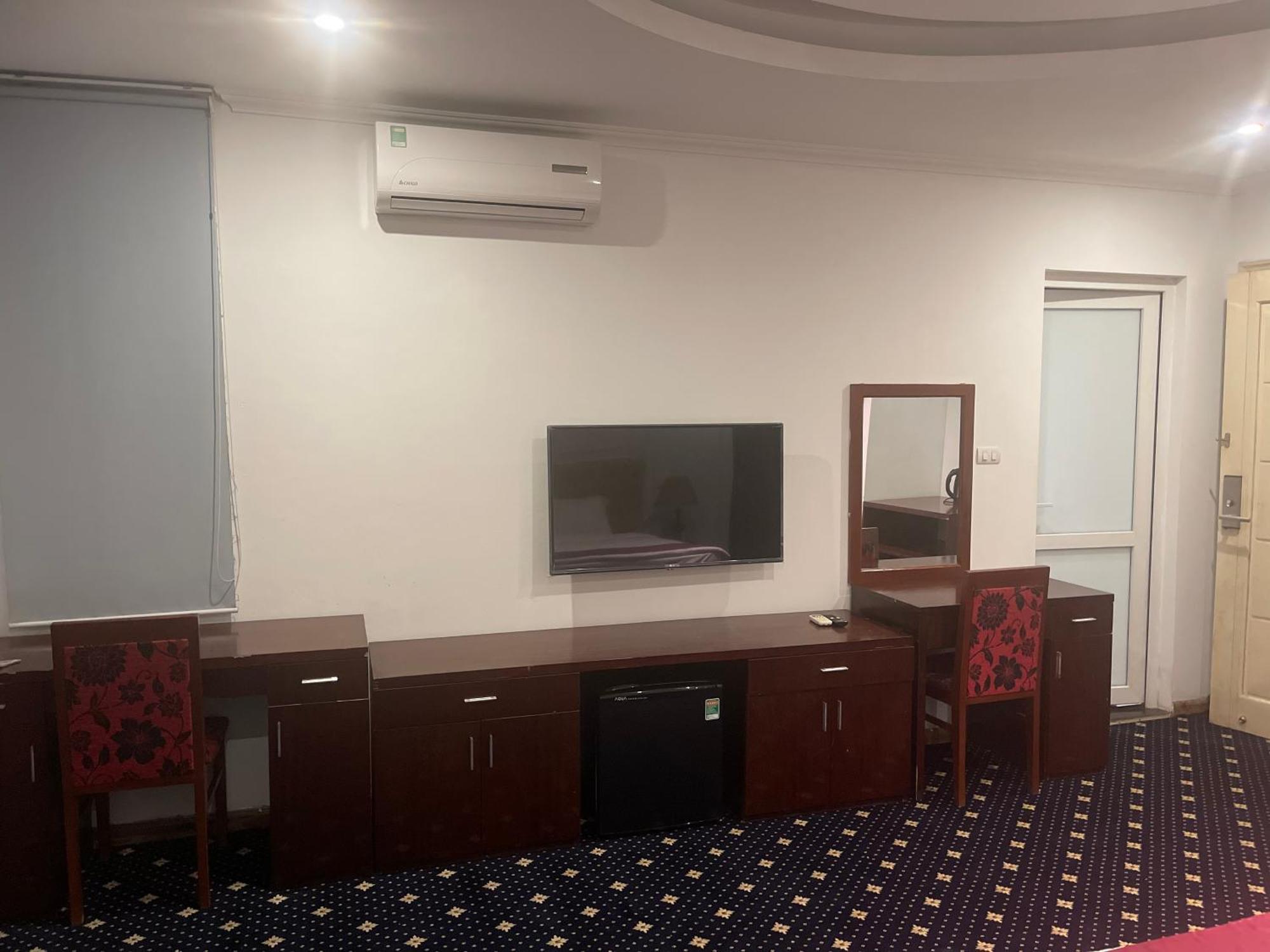 New Amely Hotel Hanoi Buitenkant foto
