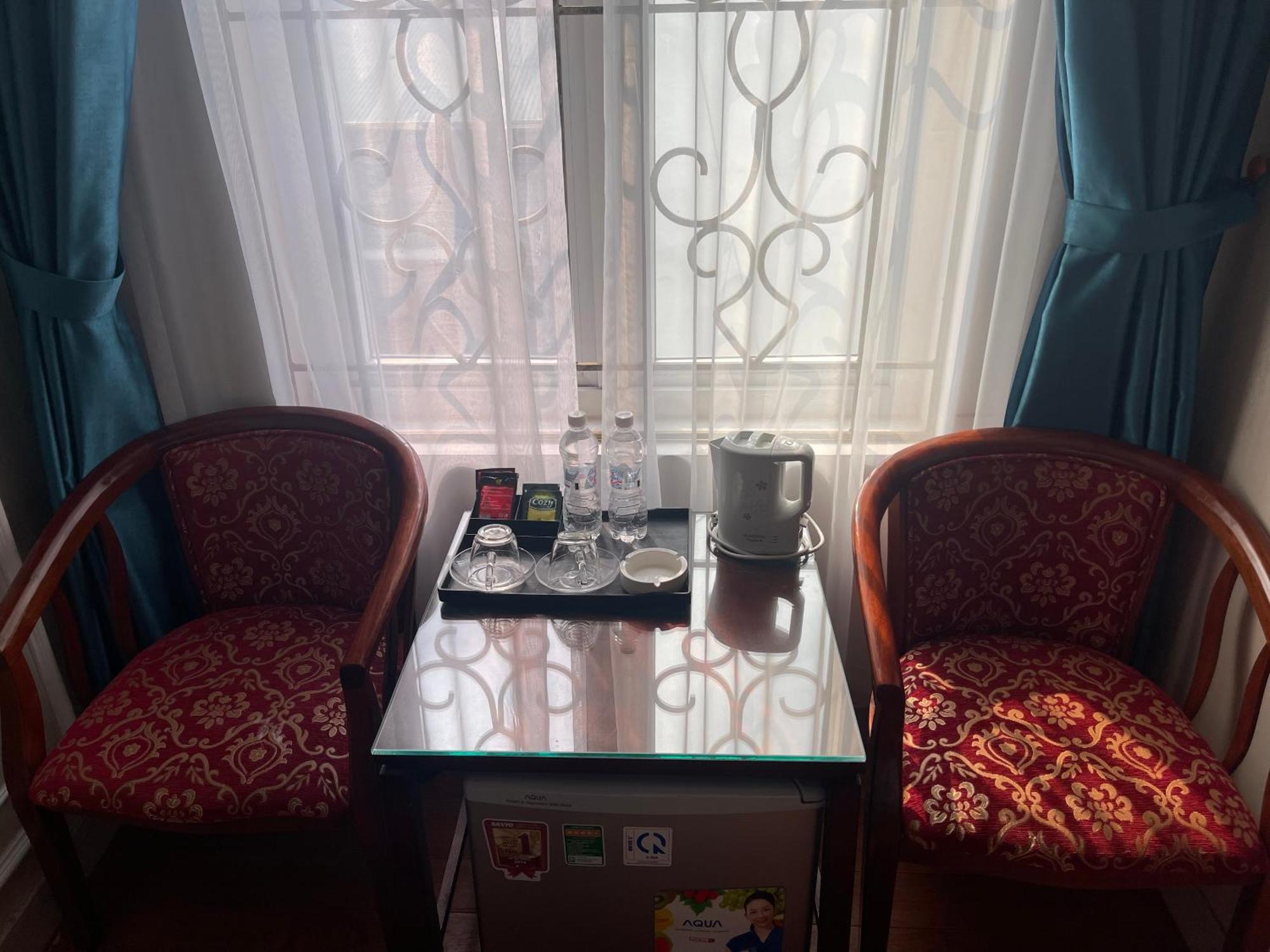 New Amely Hotel Hanoi Buitenkant foto