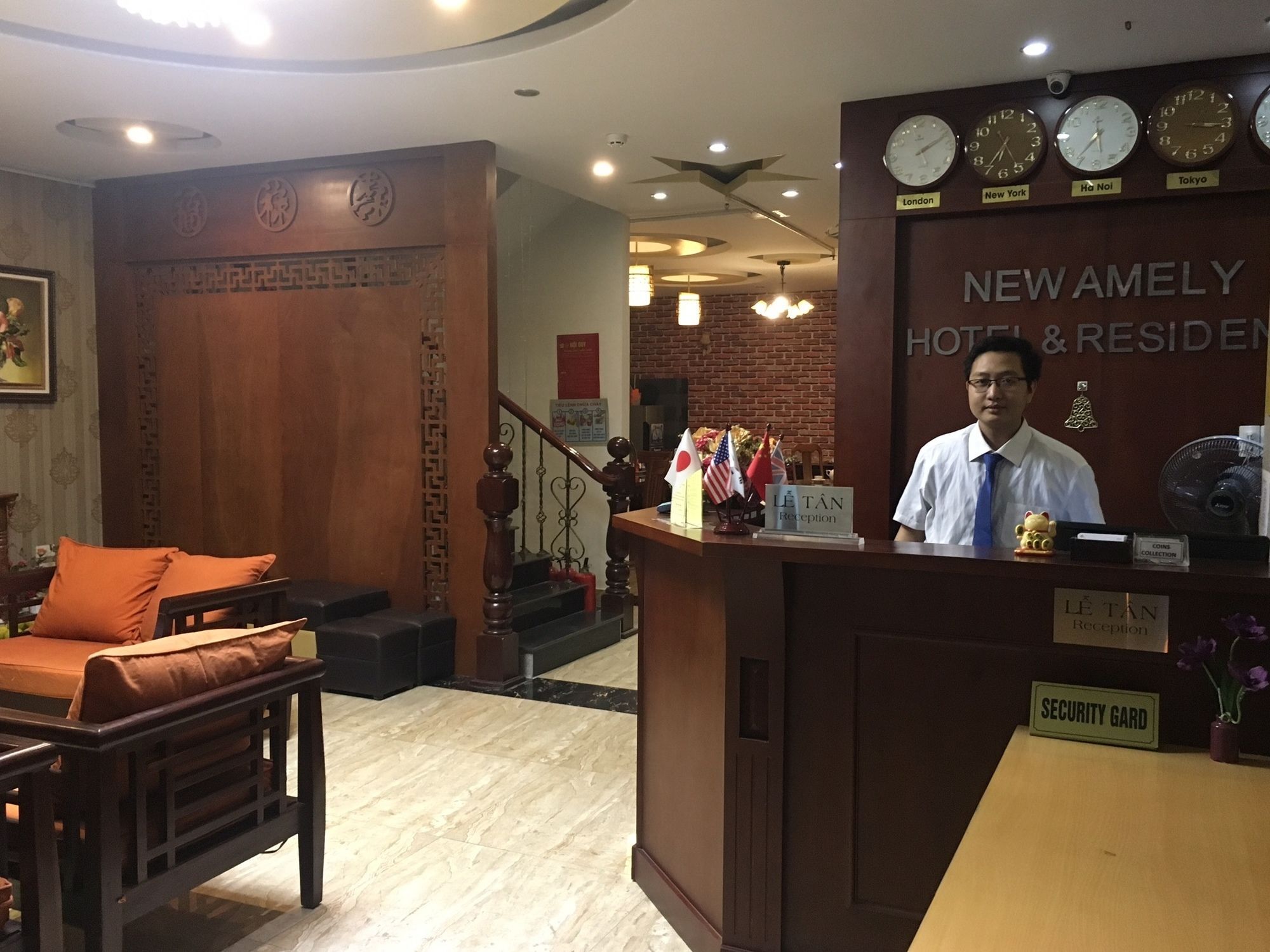 New Amely Hotel Hanoi Buitenkant foto